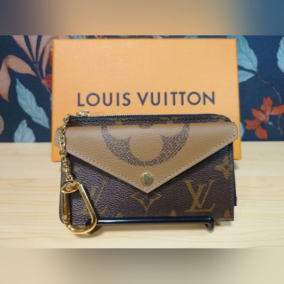 Louis Vuitton Accessories - Louis Vuitton Card Holder Recto Verso